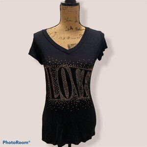 🌸3/$15🌸Black Short Sleeve T-shirt with Love in Bronze Small